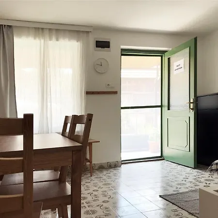 Apartment Nest Balatonszarszo
