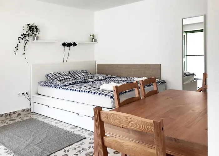 Apartamento Nest Balatonszarszo